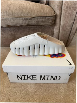 Nike Mind 001 Talla 42.5 Blanco Hueso