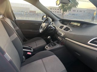 Renault Grand Scenic 2015