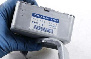 Centralita toyota 8965047100 prius (nhw20) 131923