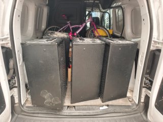 Altavoces Bosch Negros