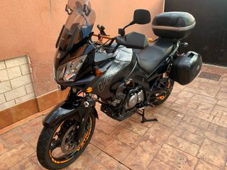 Suzuki V-Strom Adventure Negra ...