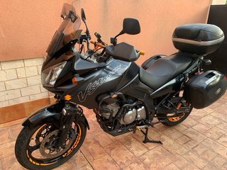 Suzuki V-Strom Adventure Negra ...