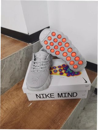 Nike Mind 002 Gris Humo EU42