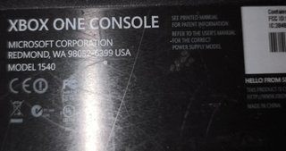 Xbox One con accessori e 3 giochi