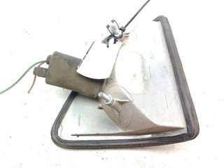 Mercedes benz piloto delantero derecho t1 22742544