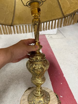 Lámpara de mesa bronce y mármol(Vintange)