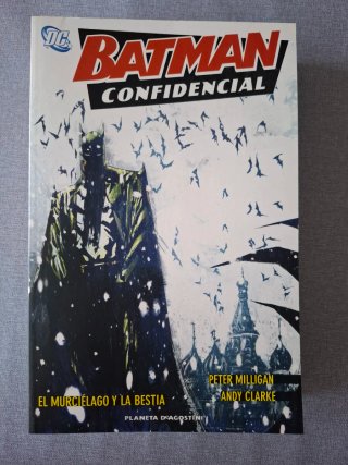 Batman Confidencial. Planeta 2007-09.