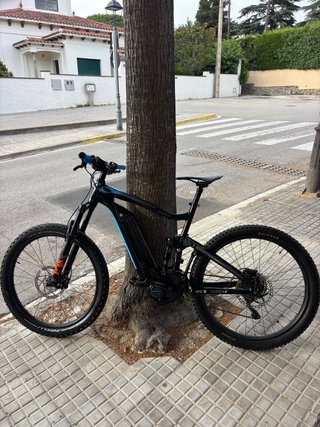 Giant Full Pro E+0