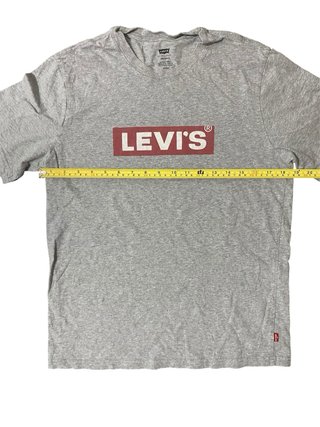Camiseta Levi's Gris Logo Rojo