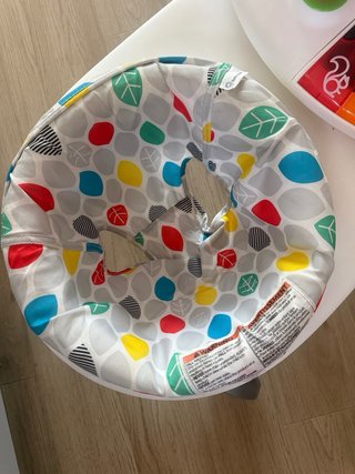 Mesa de juegos y andador Baby Einstein