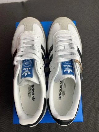 Adidas Samba Talla 43 Marrones y Negras