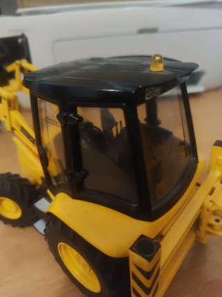 Retroexcavadora Joal 3cx Escala 1/25 Ref. 189