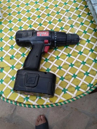 Taladro 12V Batería (sin cargador)