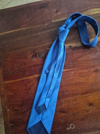 Corbata Pierre Cardin Azul Eléctrico Nueva