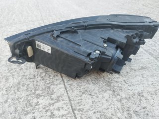 Faro derecho Seat León mk4