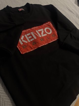 Sudadera Kenzo Negra con Logo Rojo