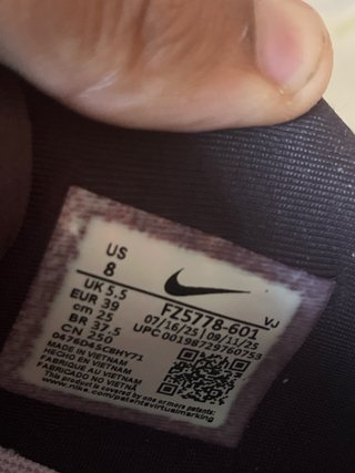 Nike Astra Ultra Morado Negro