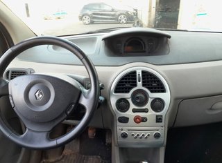 Renault 8200540238 faro izq modus confort 1154086