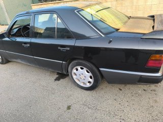 Mercedes-Benz Clase E 1993