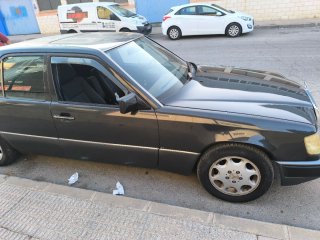 Mercedes-Benz Clase E 1993
