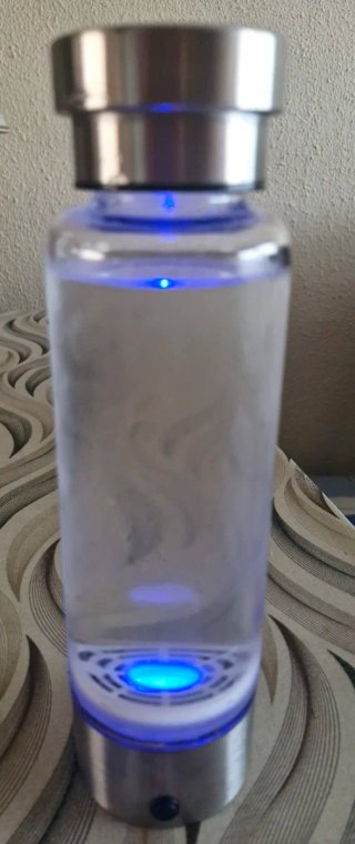 Botella Agua Hidrogenada Cristal y Metal