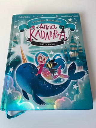 3 libros de la colección Anna Kadabra