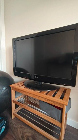 Televisor LG 37 Negro. Leer descripción