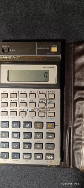 Calculadora Científica Casio fx-310 (1980) LEER