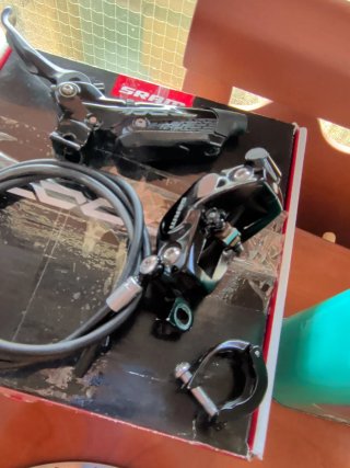 Frenos SRAM Code RSC + Discos HS2