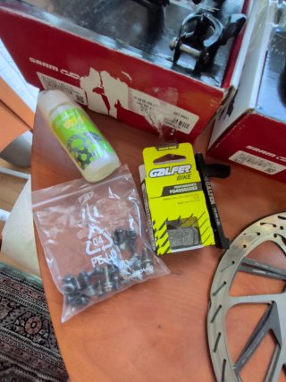 Frenos SRAM Code RSC + Discos HS2