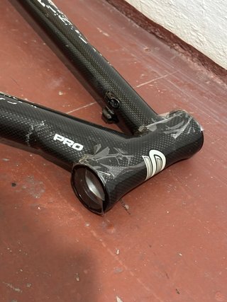 Cuadro mtb carbono Conor WRC Pro + bielas