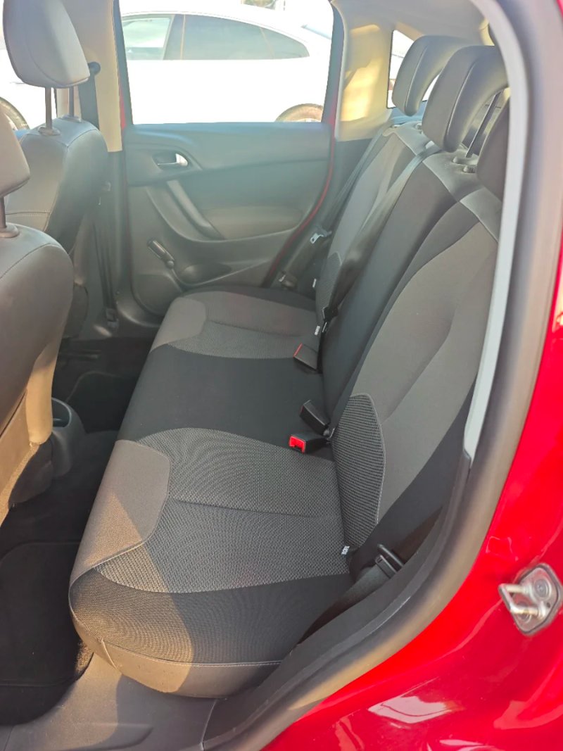 Citroën C3 1.6 BlueHDI S&S Exclusive 2015, foto 6