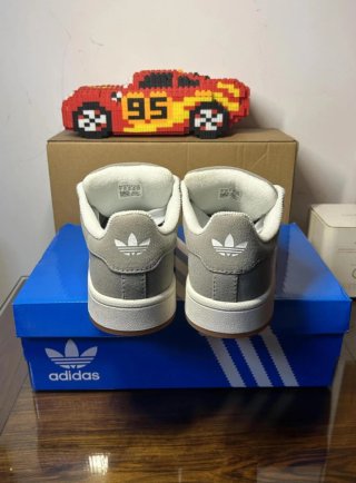 Adidas Campus Gris Talla 44