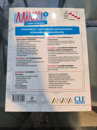 Libro de francés GRAND MERCI! 1 CAHIER D'ACTIVITÉS
