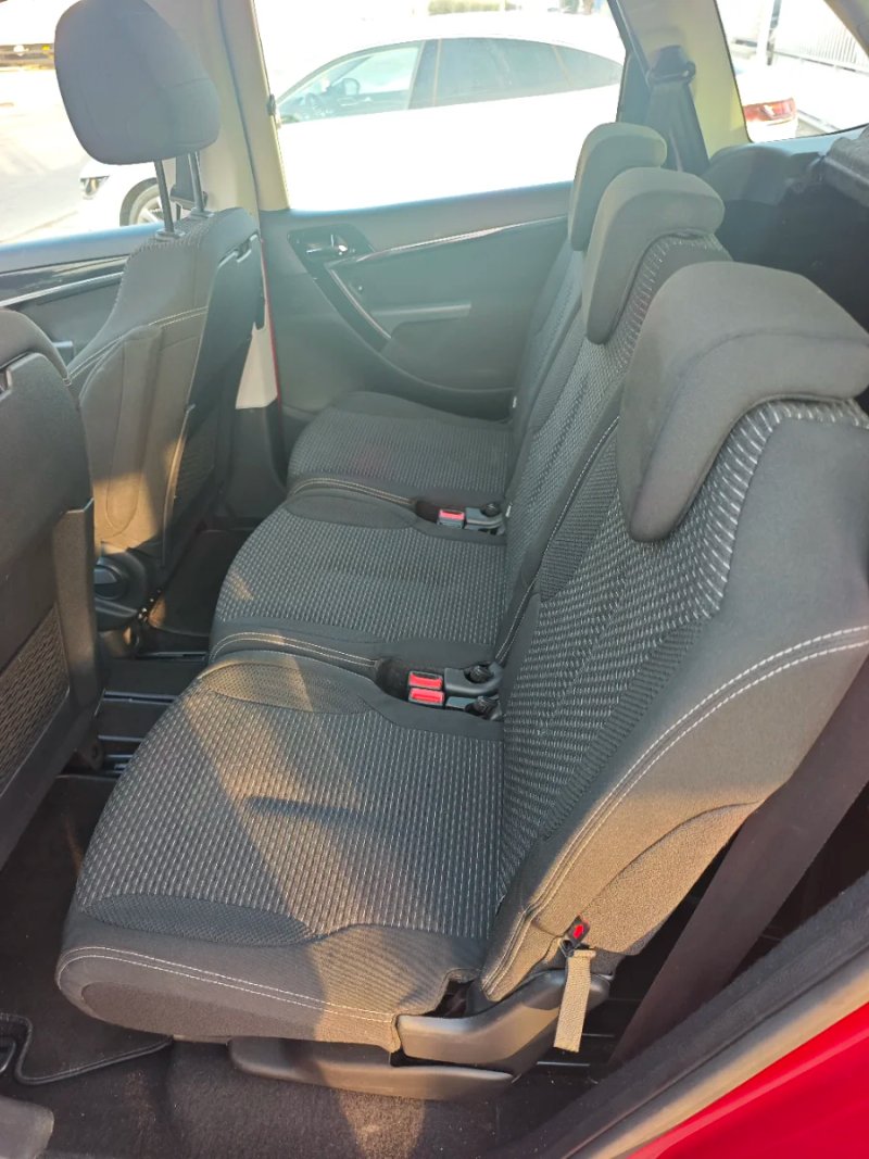 Citroën C4 2013, foto 8