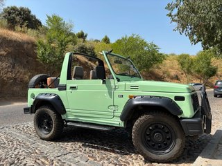 Suzuki Samurai 1990