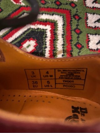 Zapatos Dr. Martens granate T.36