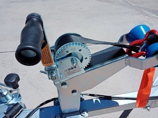 NUEVO: Remolque para motos de agua