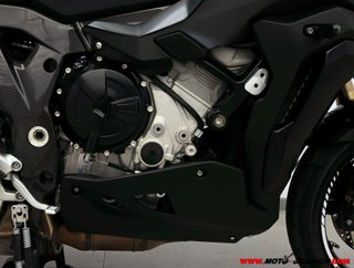 BMW S 1000 XR TRIPLE BLACK