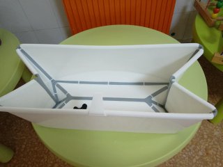 Bañera Stokke plegable