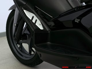 YAMAHA X-MAX 125 TECH MAX -APTA B Y A1- GARANTÍA OFICIAL