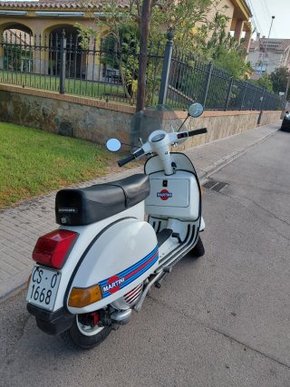 Vespa Iris 200