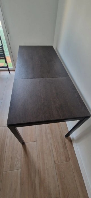 Mesa comedor madera marrón