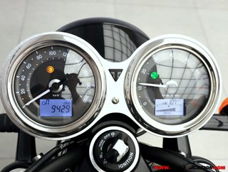 TRIUMPH BONNEVILLE T120 BLACK ¿A2?