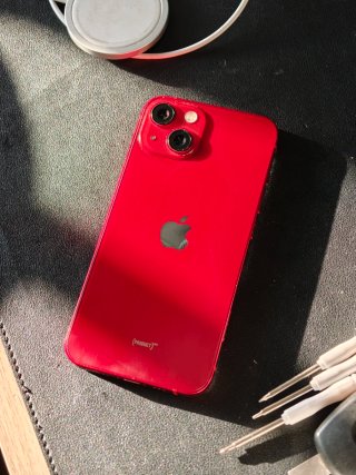 iPhone 13 256GB Rojo