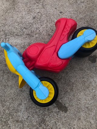 Moto de juguete para niños