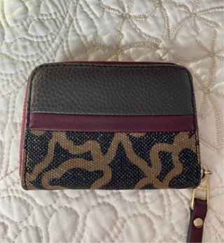 Cartera Tous Negra y Dorada