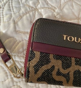 Cartera Tous Negra y Dorada