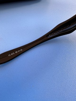 Gafas de sol Oakley polarizadas negras