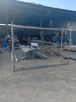 Andamios metálicos para construcción A D E V A